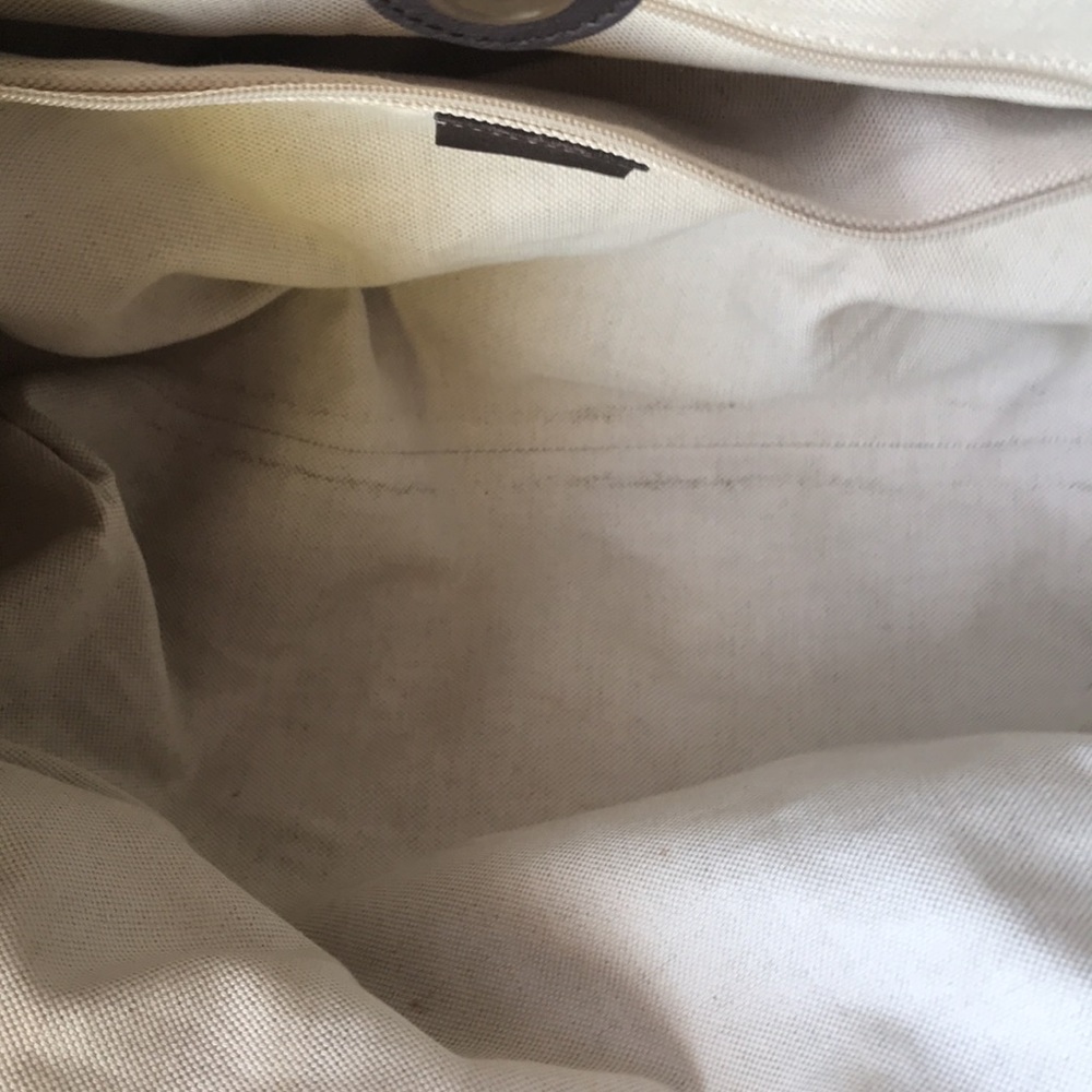 Authentic Gucci Bag - Picture 5 of 16